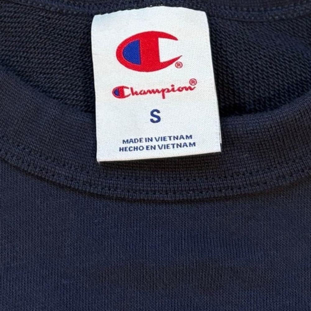 NWOT Champion Women's Cropped French Terry Sweatshirt Navy Small - Picture 7 of 8